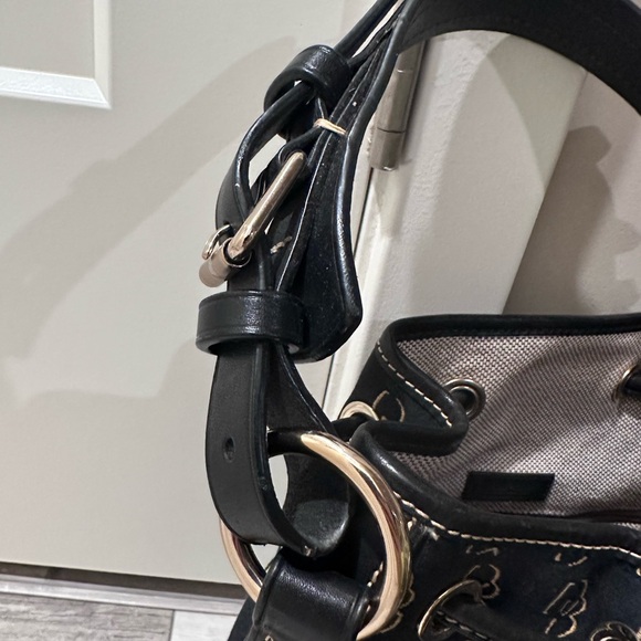 Dooney & Bourke monogram drawstring bucket bag - Picture 15 of 15